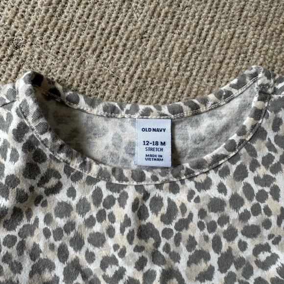 12-18 Month Toddler Girl Dress Bundle- Old Navy, Carter’s, Cat & Jack - Picture 7 of 10